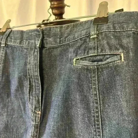 Vintage Denim LLBean Womens Size 14 Skirt. Zipper/eye Hook Closure. No Pockets. - Picture 2 of 7